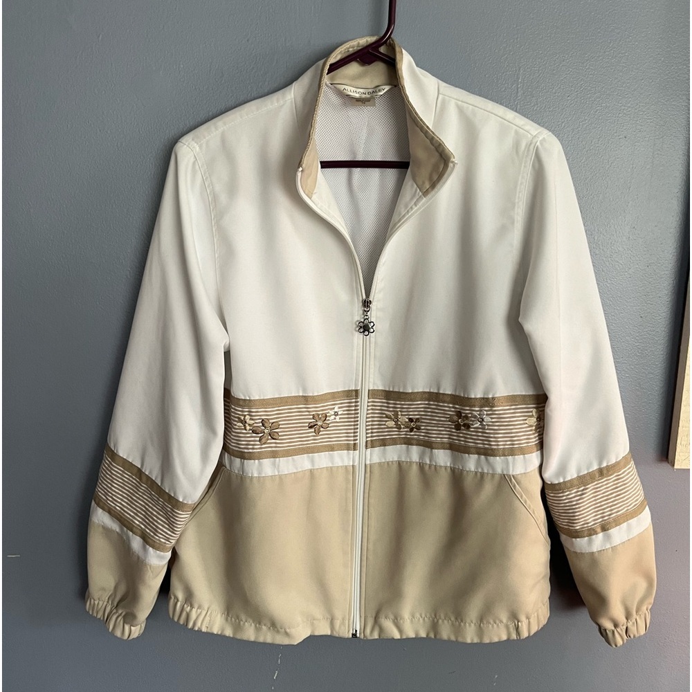 Allison Daley Size 10 Jacket Light Brown White Embroidered Floral Detail
